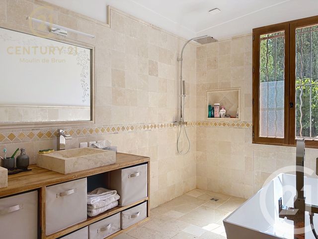 maison à vendre - 6 pièces - 149.56 m2 - GRASSE - 06 - PROVENCE-ALPES-COTE-D-AZUR - Century 21 Côté Ouest