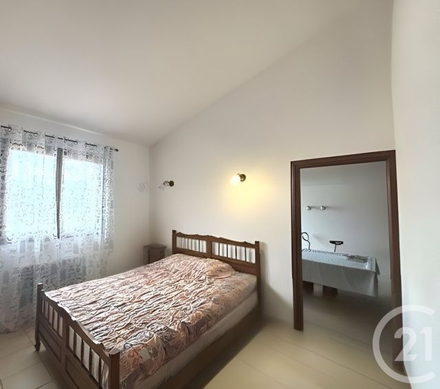 maison à vendre - 5 pièces - 126.0 m2 - PEYMEINADE - 06 - PROVENCE-ALPES-COTE-D-AZUR - Century 21 Côté Ouest