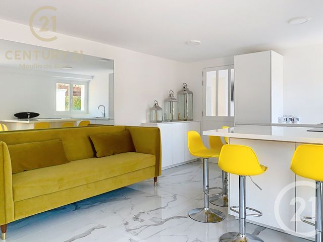 Appartement F3 à vendre - 3 pièces - 66.58 m2 - GRASSE - 06 - PROVENCE-ALPES-COTE-D-AZUR - Century 21 Côté Ouest