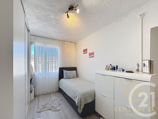 Appartement F4 à vendre - 4 pièces - 59.01 m2 - CANNES LA BOCCA - 06 - PROVENCE-ALPES-COTE-D-AZUR - Century 21 Côté Ouest