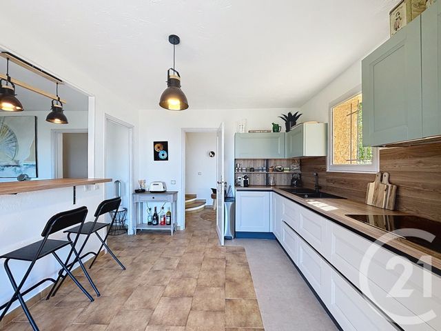 maison à vendre - 5 pièces - 160.0 m2 - CABRIS - 06 - PROVENCE-ALPES-COTE-D-AZUR - Century 21 Côté Ouest