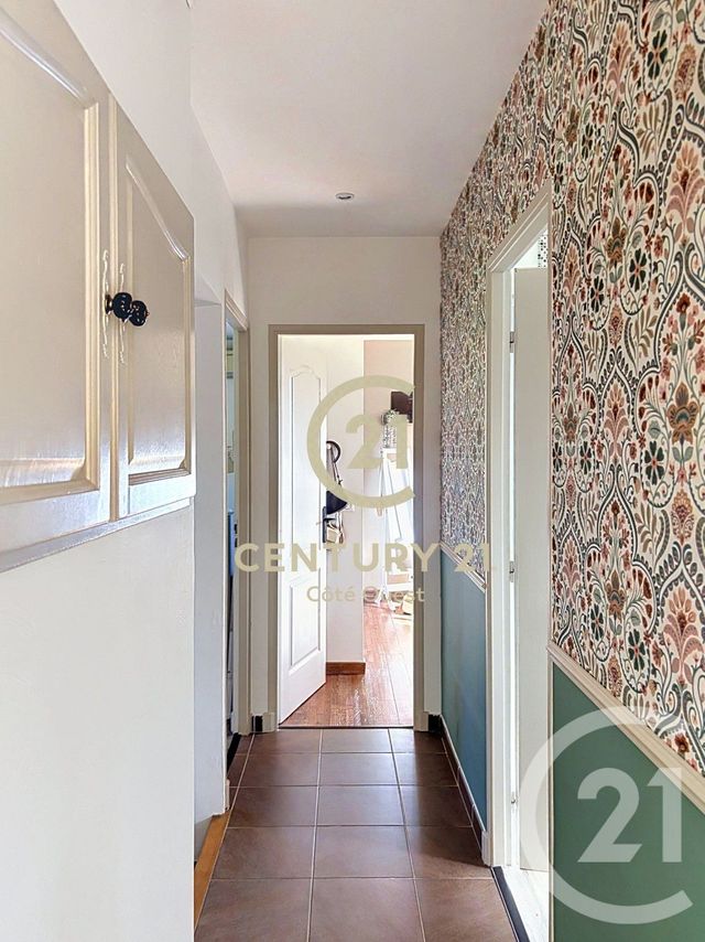 maison à vendre - 4 pièces - 107.23 m2 - ST CEZAIRE SUR SIAGNE - 06 - PROVENCE-ALPES-COTE-D-AZUR - Century 21 Côté Ouest