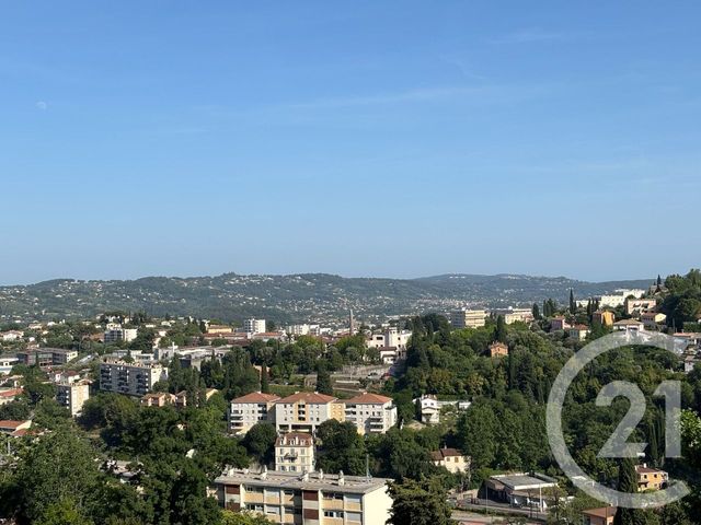 Appartement F4 à vendre - 4 pièces - 80.26 m2 - GRASSE - 06 - PROVENCE-ALPES-COTE-D-AZUR - Century 21 Côté Ouest