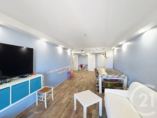 Appartement F4 à vendre - 4 pièces - 80.26 m2 - GRASSE - 06 - PROVENCE-ALPES-COTE-D-AZUR - Century 21 Côté Ouest