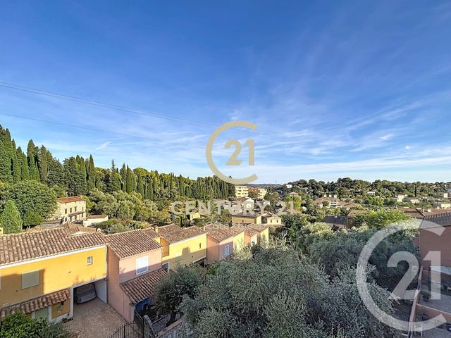 Appartement F3 à vendre - 3 pièces - 63.25 m2 - GRASSE - 06 - PROVENCE-ALPES-COTE-D-AZUR - Century 21 Côté Ouest