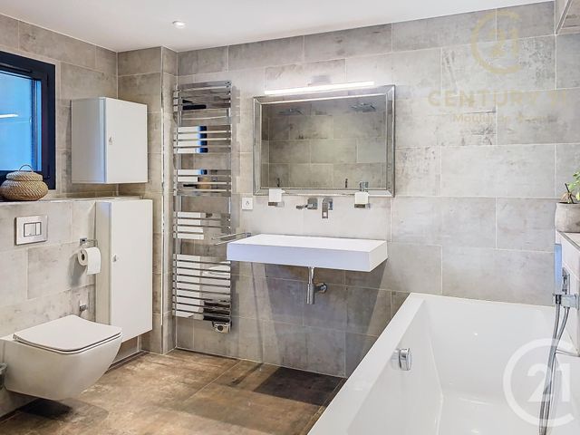 maison à louer - 4 pièces - 135.11 m2 - GRASSE - 06 - PROVENCE-ALPES-COTE-D-AZUR - Century 21 Côté Ouest